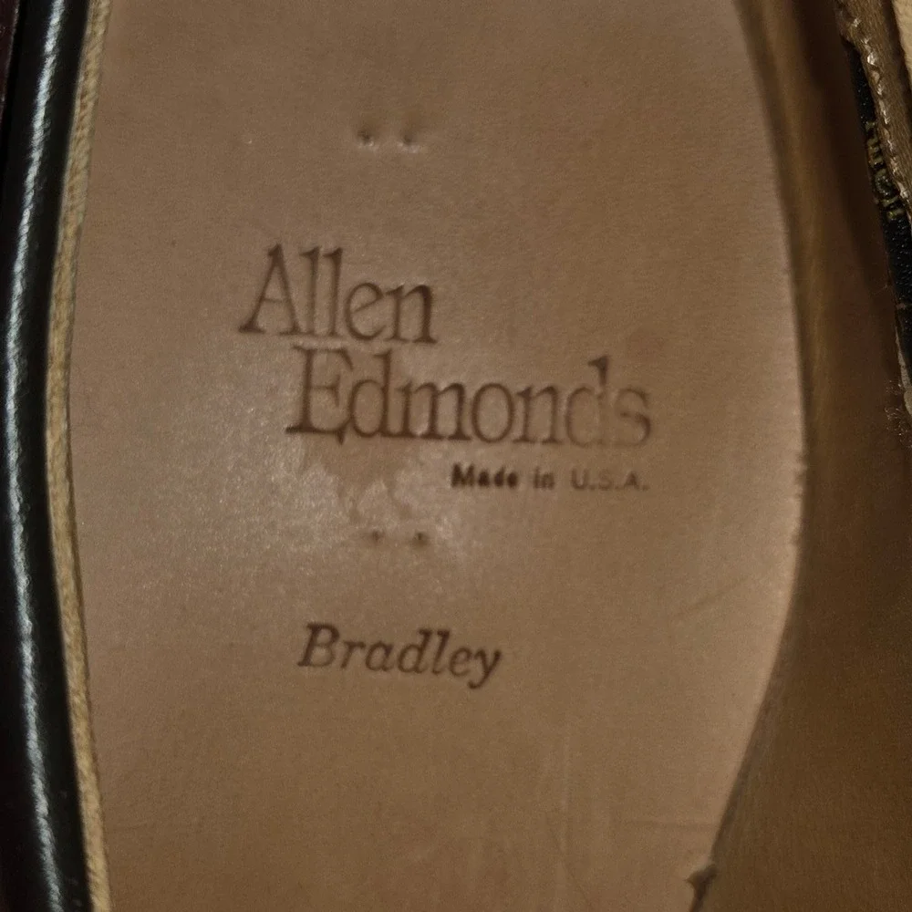 Allen Edmonds very good